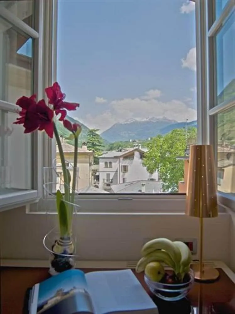 Hotel Centrale Best Western Signature Collection Tirano